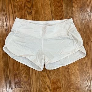 Lululemon shorts white womens size 4